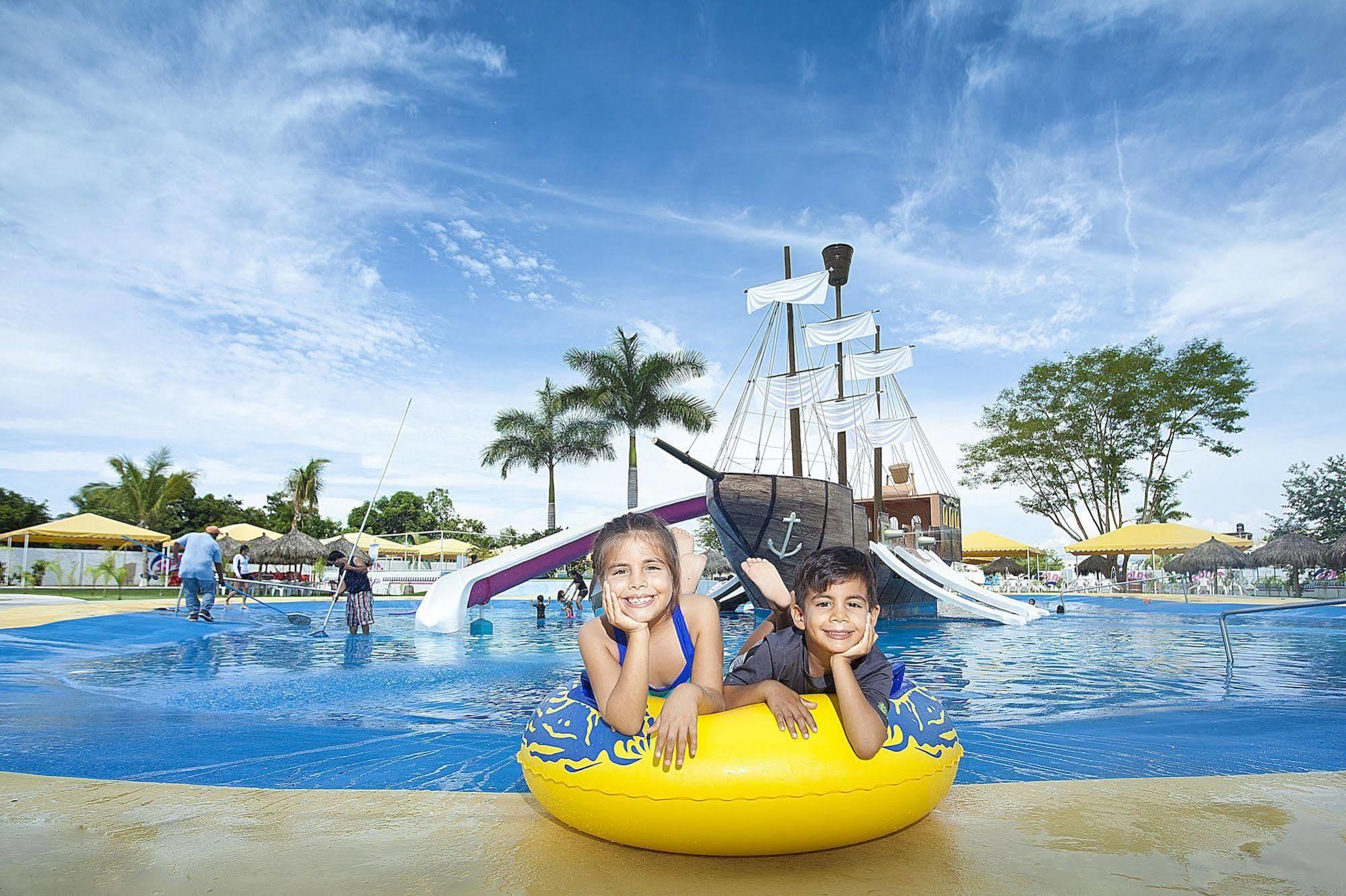 Splash Inn Nuevo Vallarta & Parque Acuatico Ngoại thất bức ảnh