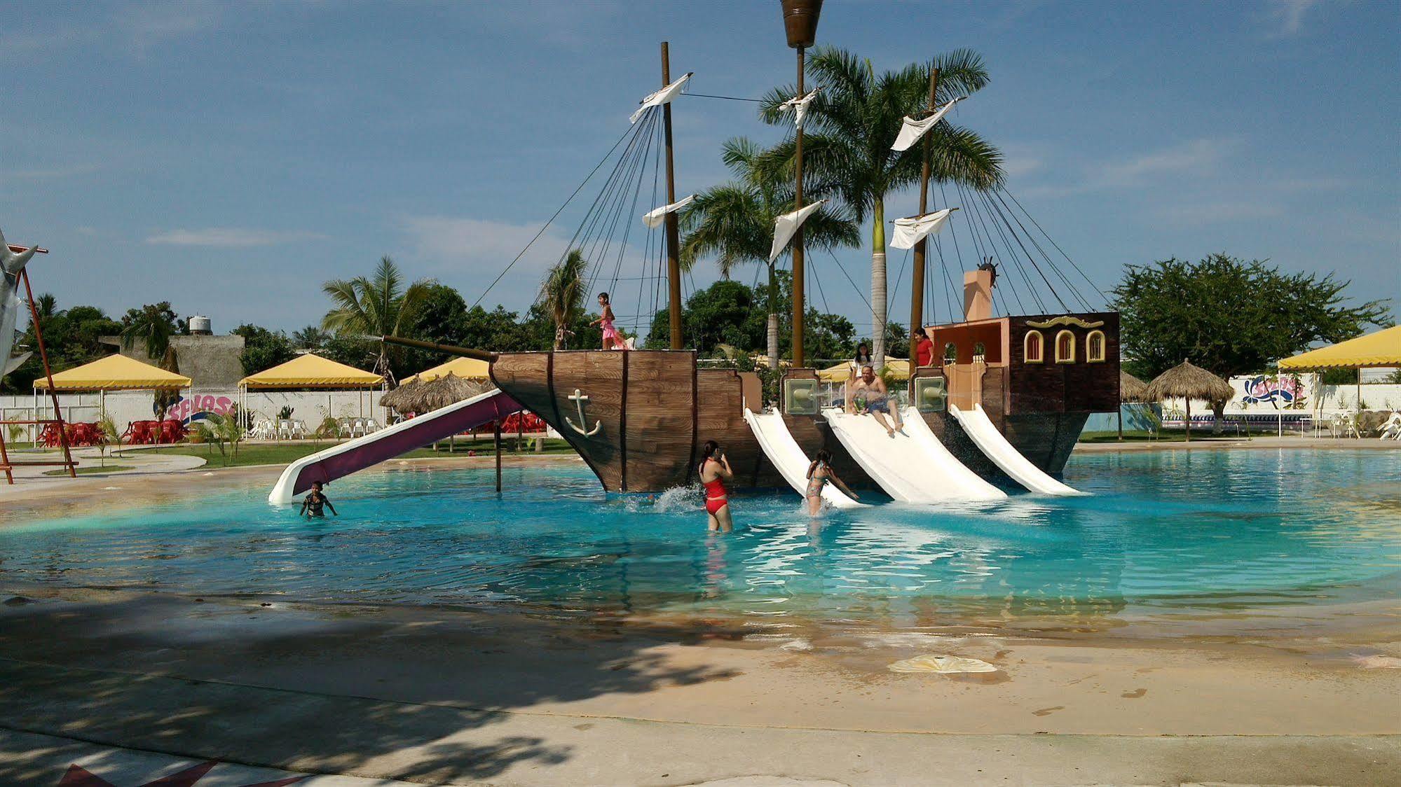 Splash Inn Nuevo Vallarta & Parque Acuatico Ngoại thất bức ảnh